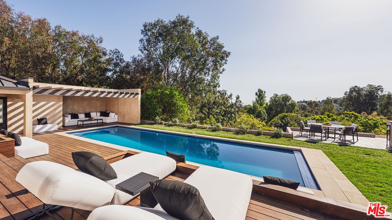 13146 Rivers Rd, Brentwood