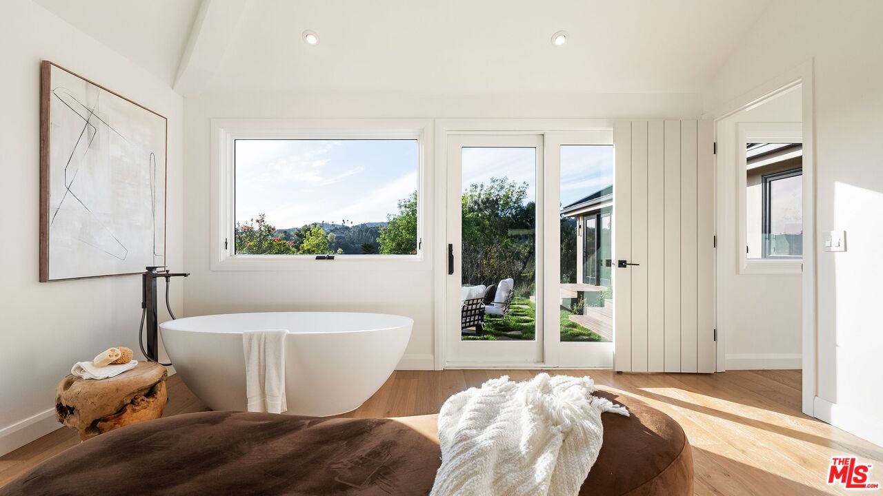 13146 Rivers Rd, Brentwood