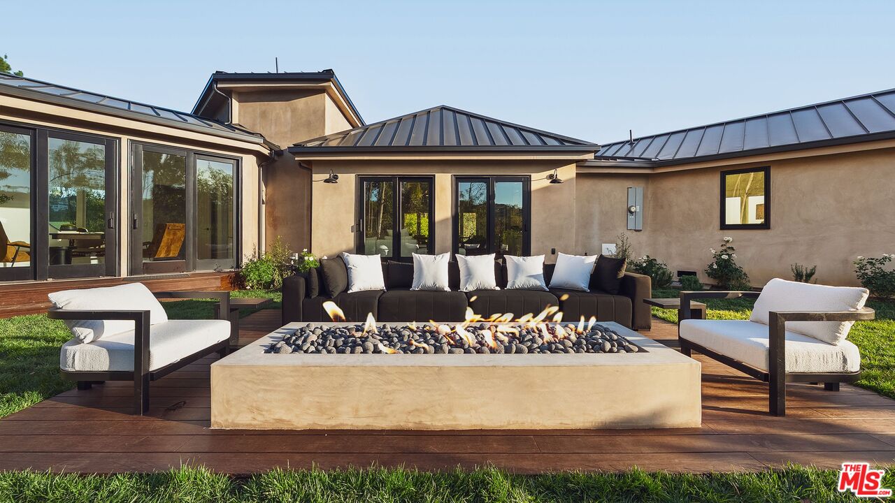 13146 Rivers Rd, Brentwood