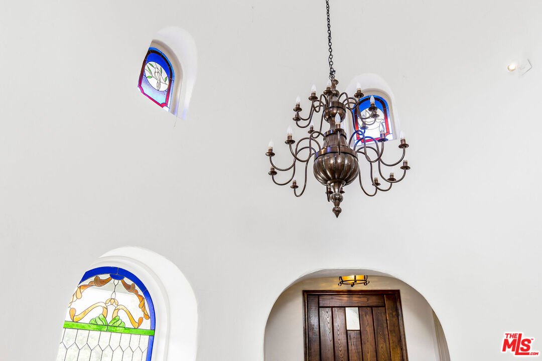 24820 Jacob Hamblin Rd, Hidden Hills