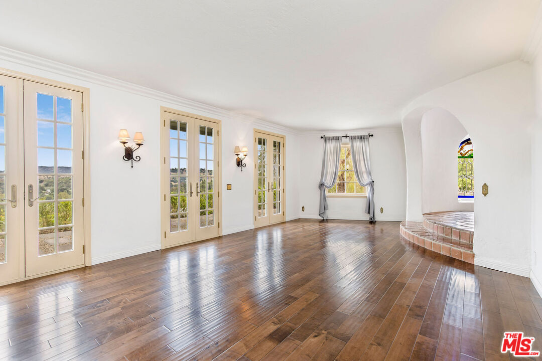 24820 Jacob Hamblin Rd, Hidden Hills