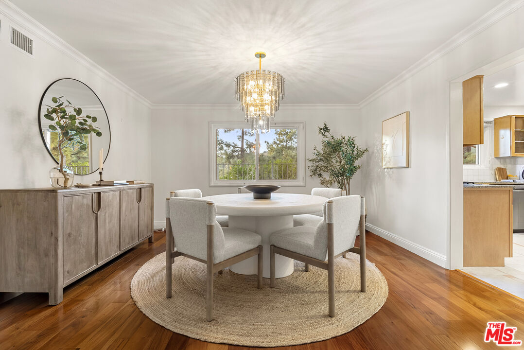 3127 Arrowhead Dr, Hollywood Hills