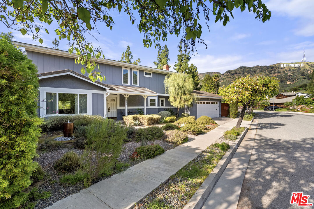 3127 Arrowhead Dr, Hollywood Hills