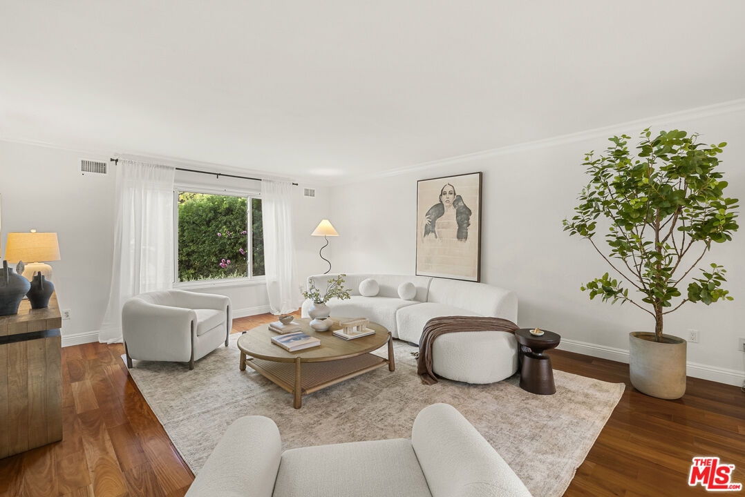 3127 Arrowhead Dr, Hollywood Hills