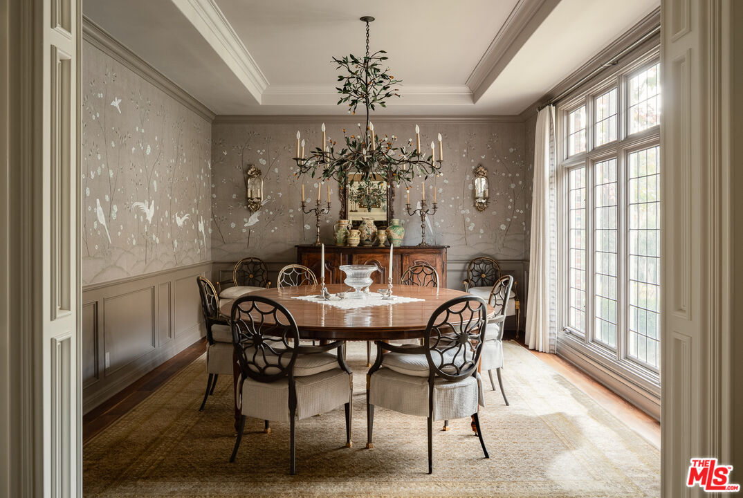 1420 Moraga Dr, Bel Air