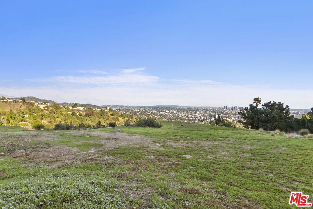 2666 Larmar Rd, hollywood hills