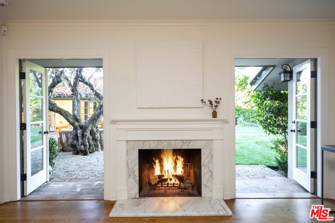 1296 Capri Dr, Pacific Palisades