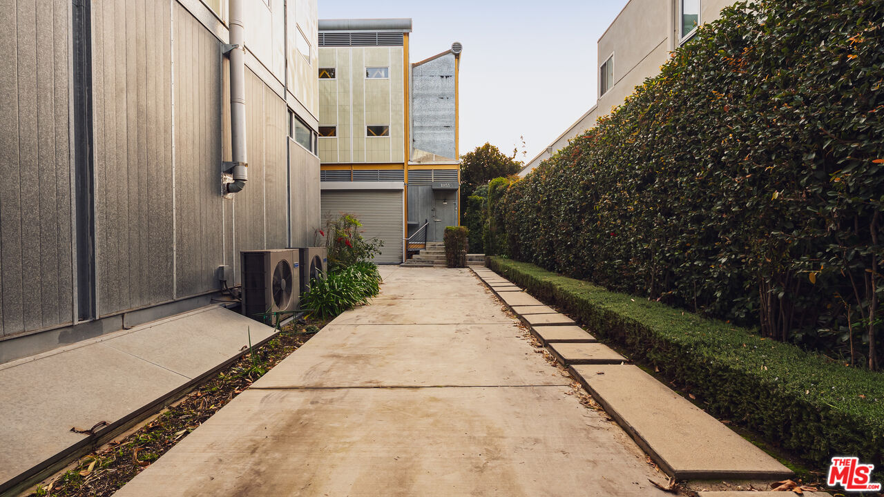 1955 Purdue Ave Unit: 1-2, West LA