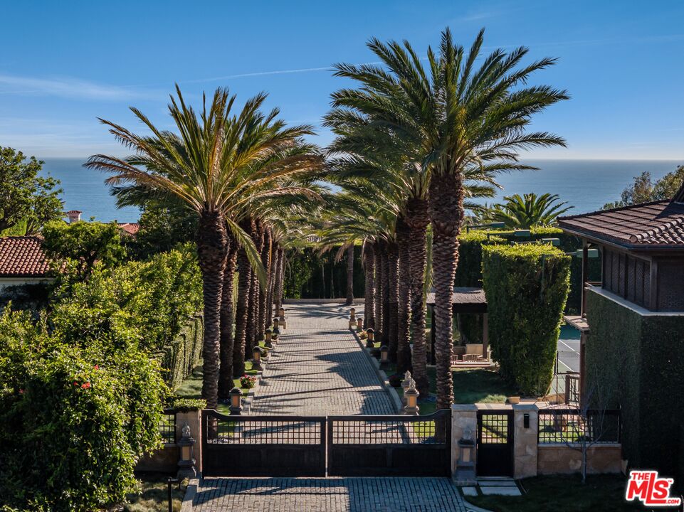 24834 Pacific Coast Hwy, Malibu