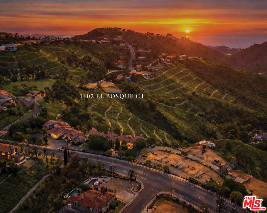 1402 El Bosque Ct, Pacific Palisades
