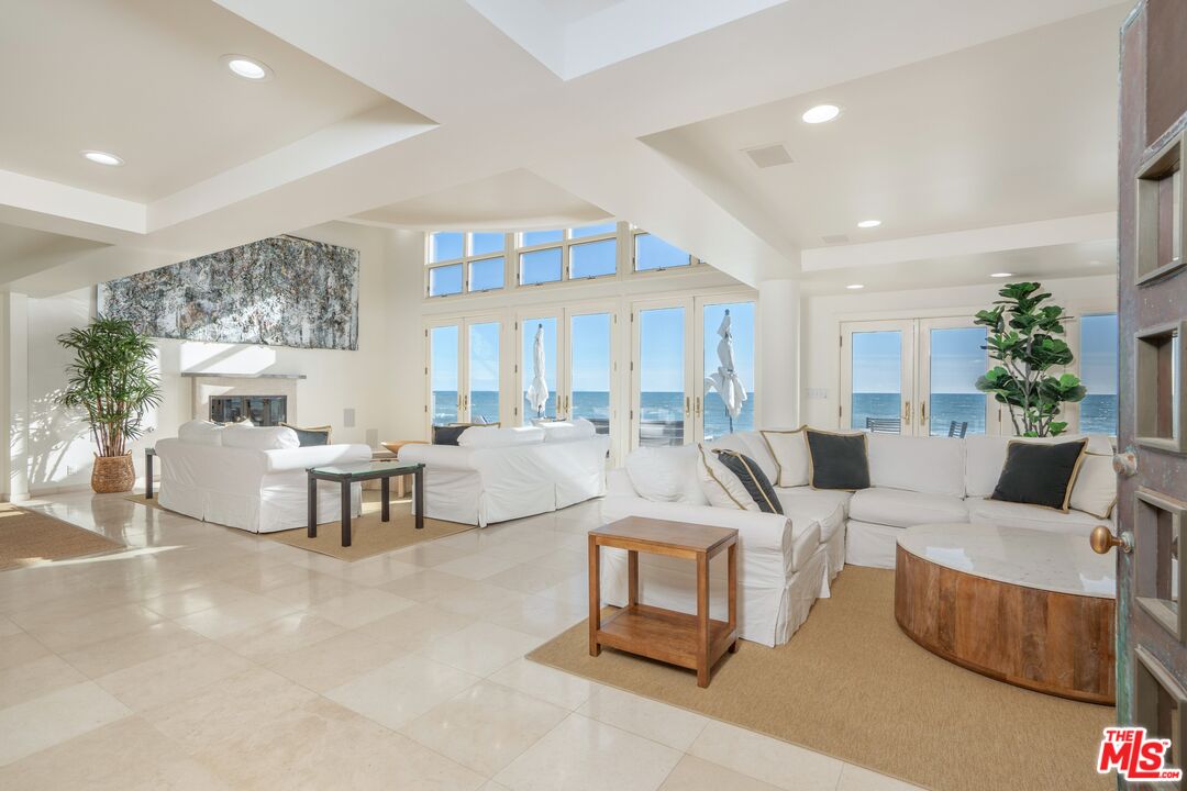 24456 Malibu Rd, Malibu