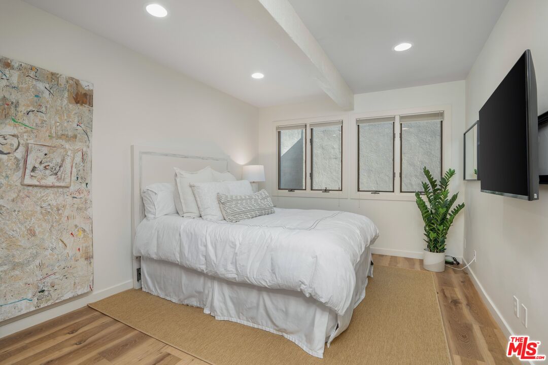 24456 Malibu Rd, Malibu