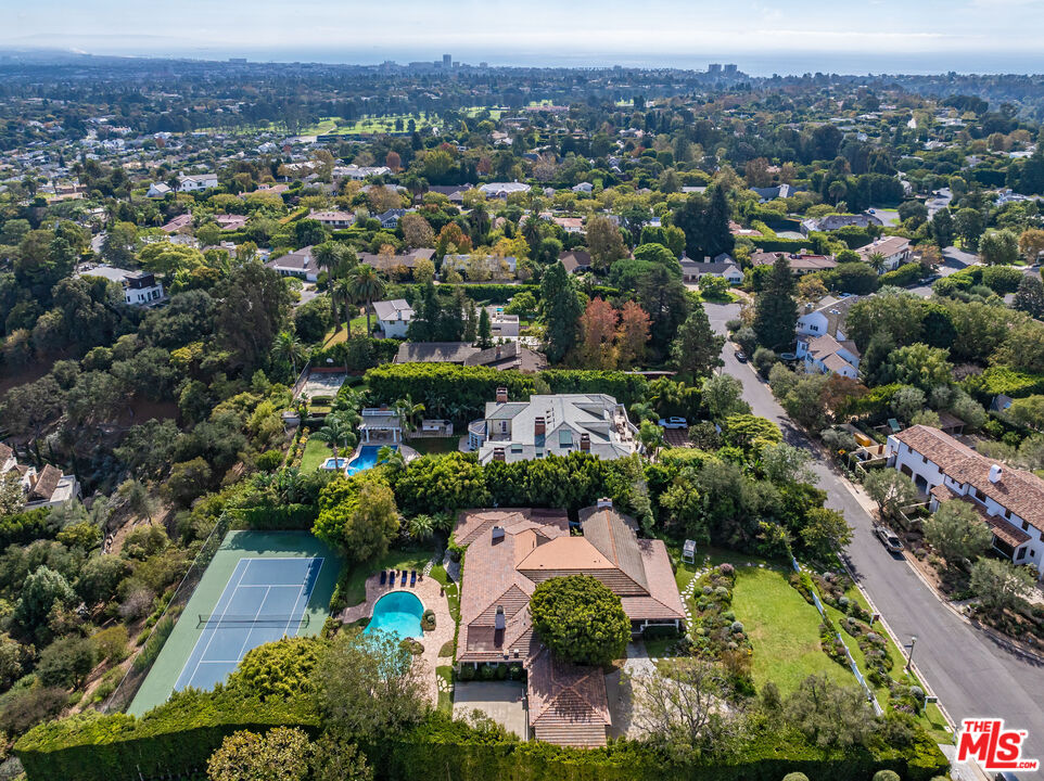 1580 San Remo Dr, Pacific Palisades