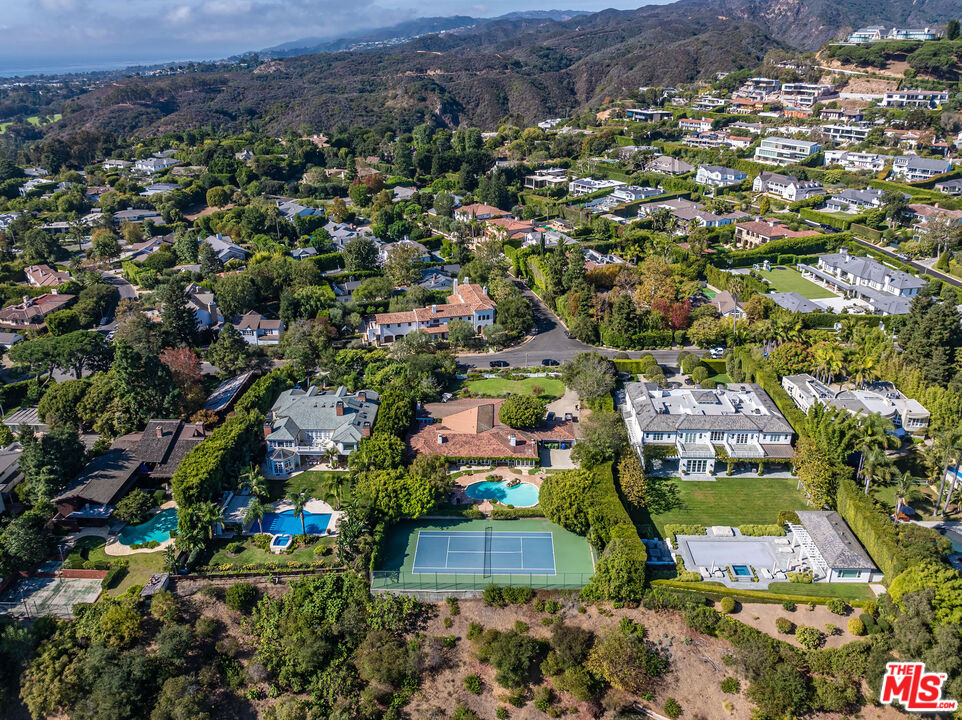 1580 San Remo Dr, Pacific Palisades