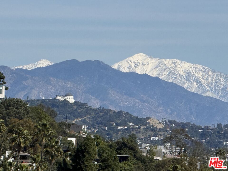 9255 Doheny Rd Unit: 1206