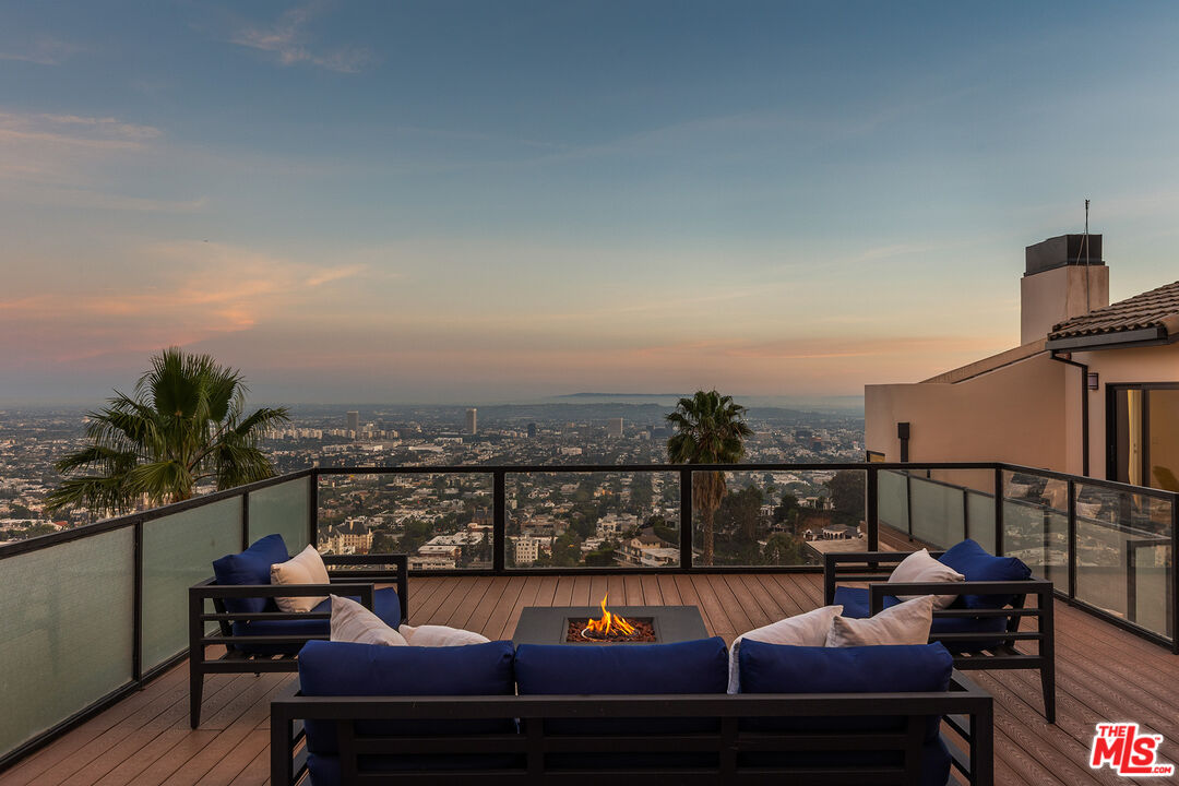 1815 N Crescent Heights Blvd, Hollywood Hills