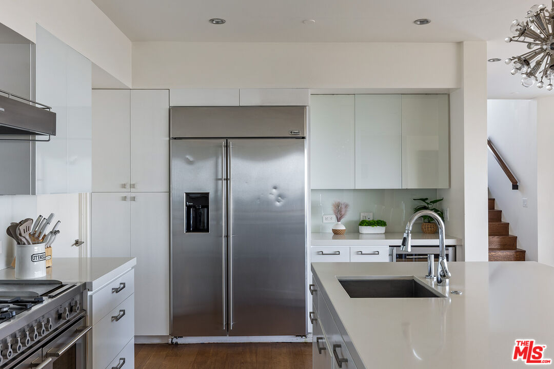 1815 N Crescent Heights Blvd, Hollywood Hills