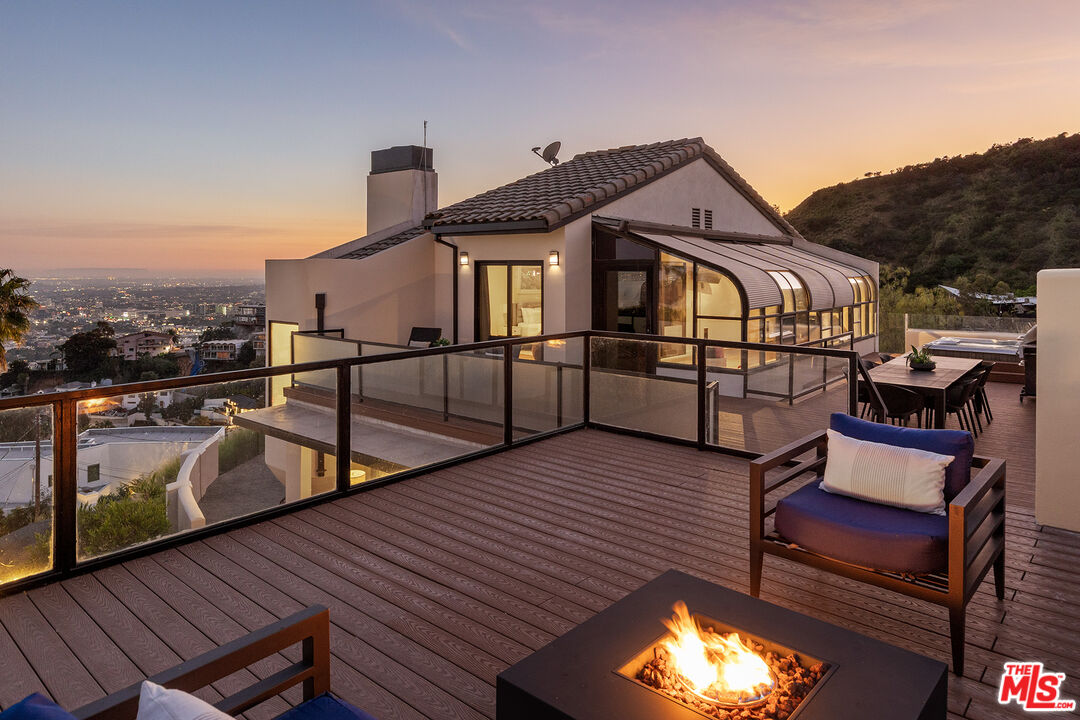 1815 N Crescent Heights Blvd, Hollywood Hills