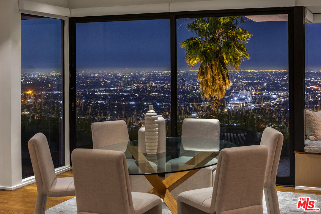 1815 N Crescent Heights Blvd, Hollywood Hills