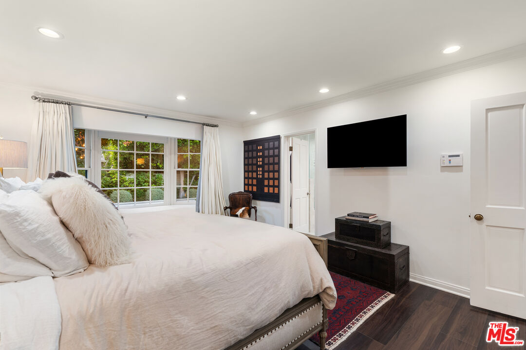 13109 Valley Vista Blvd