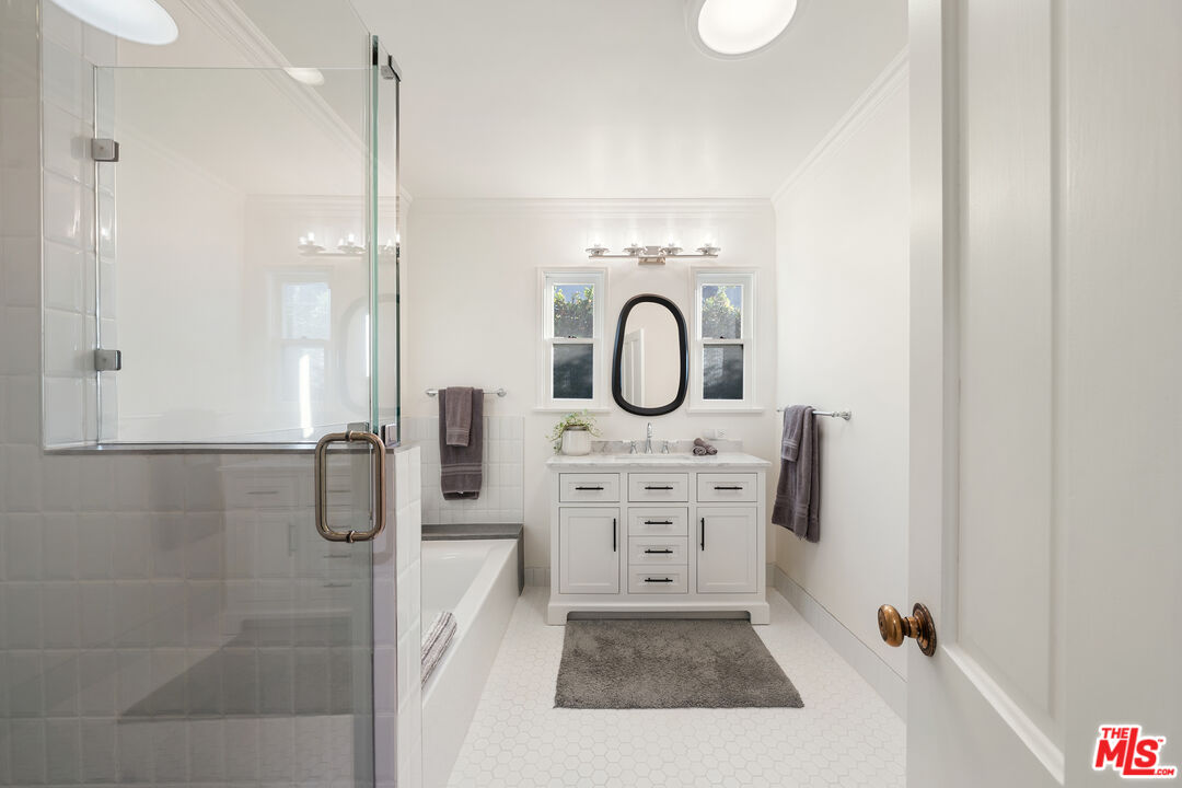 13109 Valley Vista Blvd