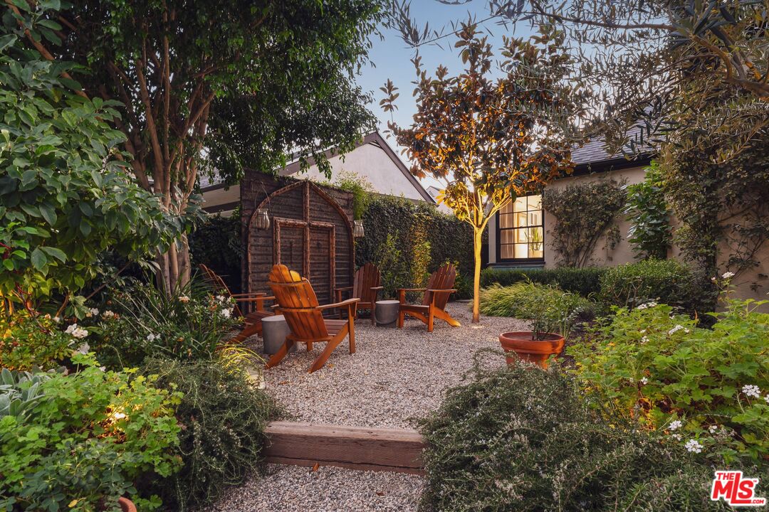 13109 Valley Vista Blvd