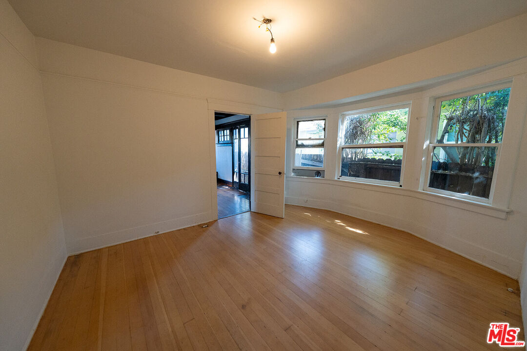 1801 Shell Ave, Venice 