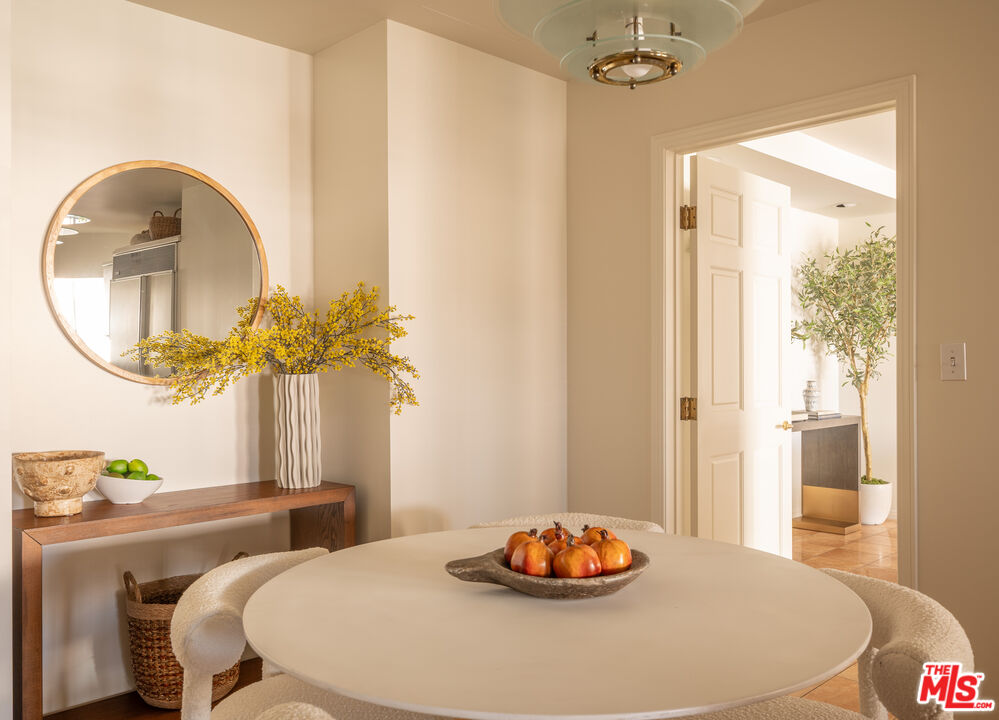 10724 Wilshire Blvd Unit: 1106