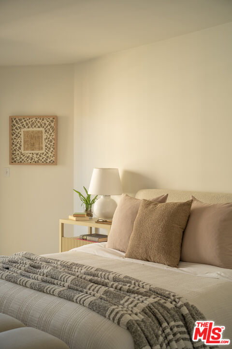 10724 Wilshire Blvd Unit: 1106