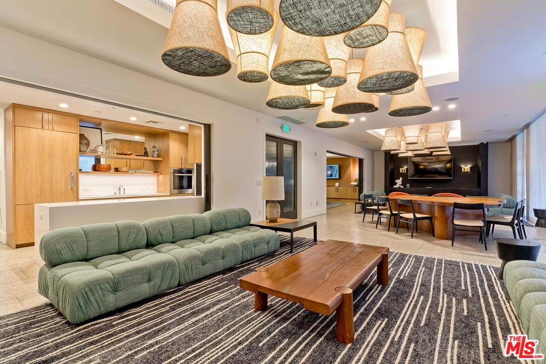 10777 Wilshire Blvd Unit: 409, Westwood