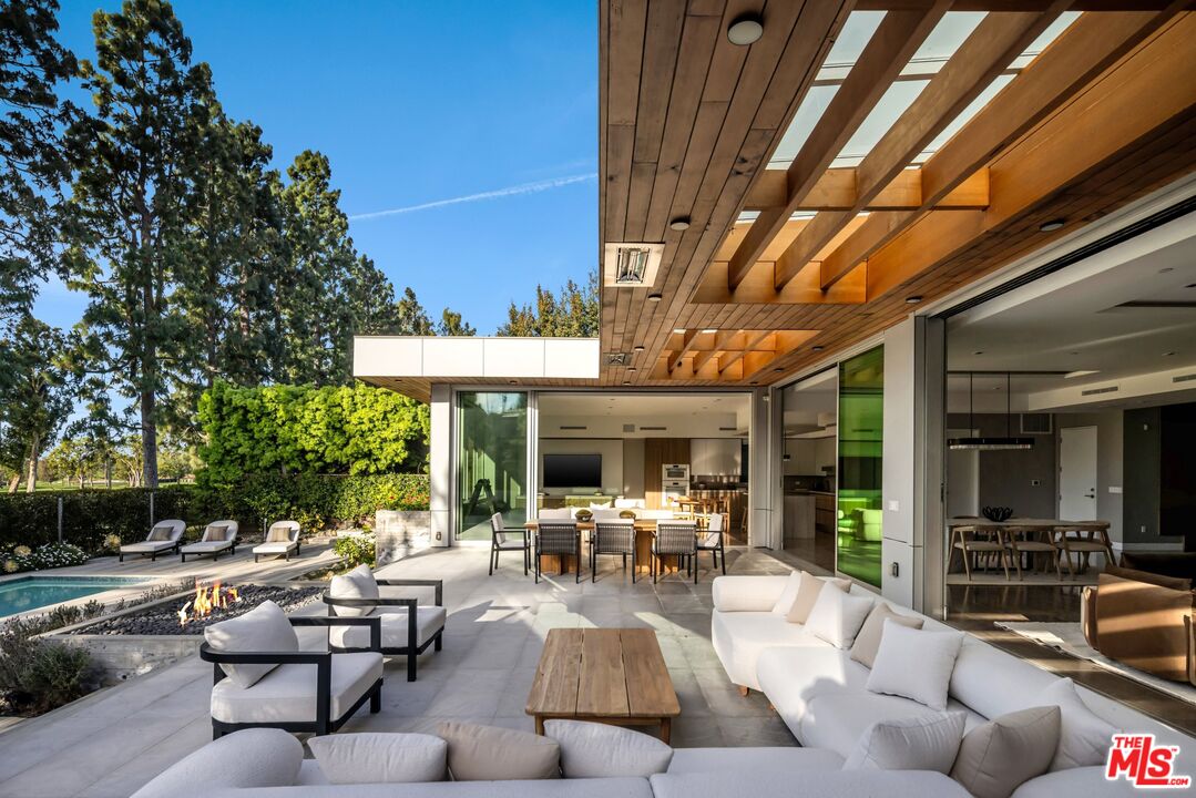 13120 Nimrod Pl, Brentwood