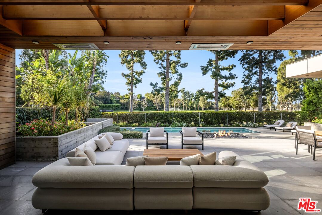 13120 Nimrod Pl, Brentwood