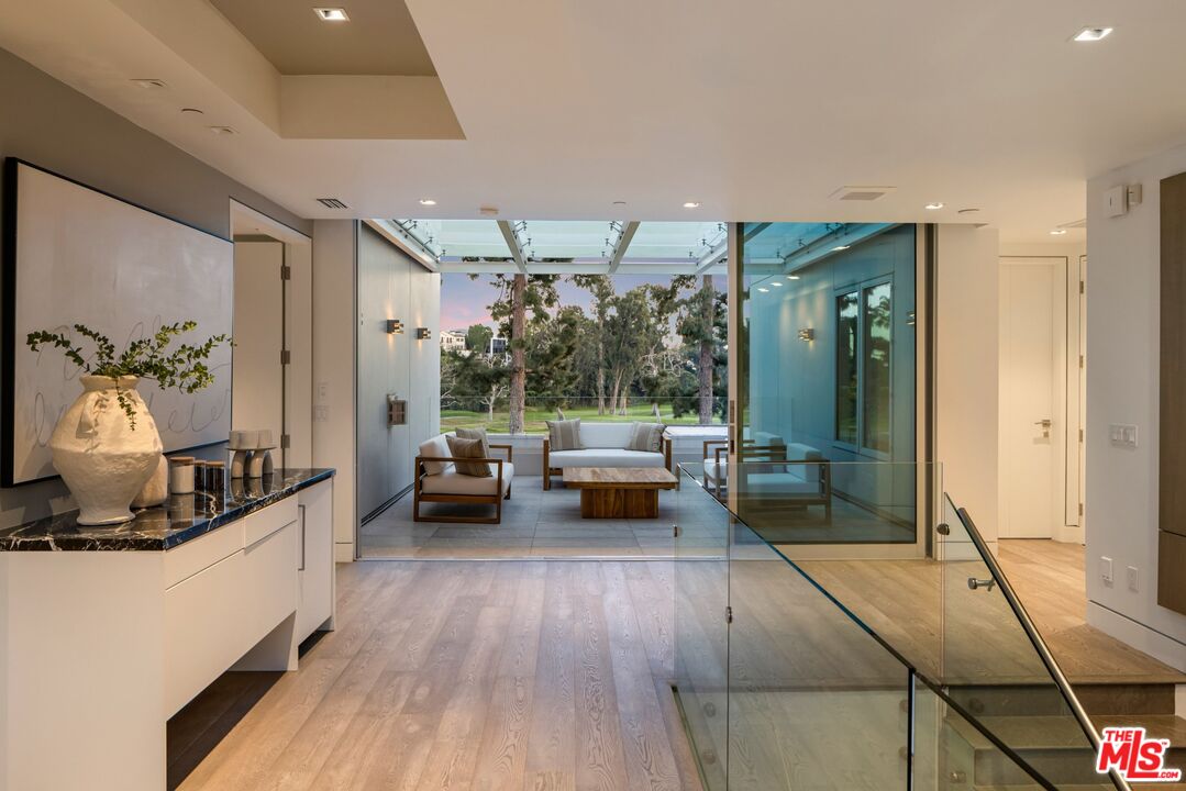 13120 Nimrod Pl, Brentwood