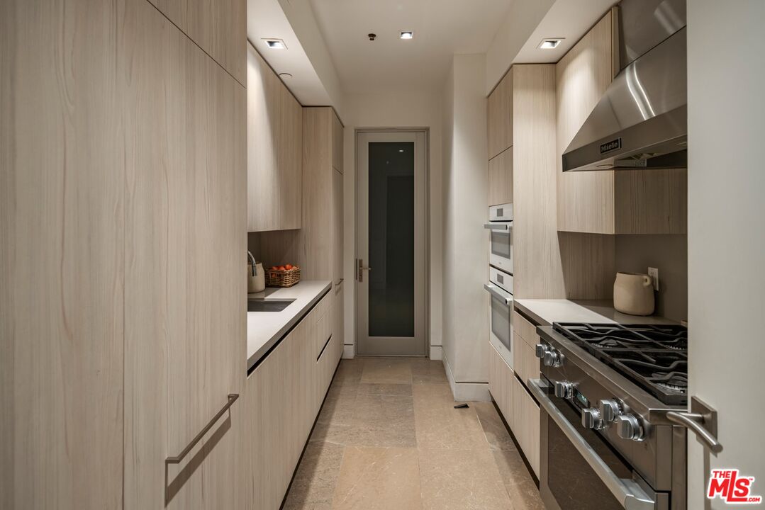 13120 Nimrod Pl, Brentwood