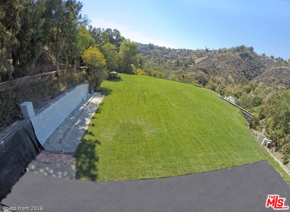 10550 Dolcedo Way, Bel Air