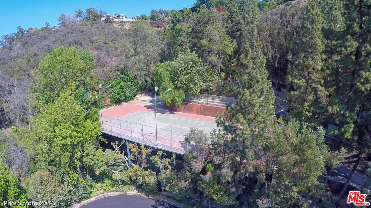 10550 Dolcedo Way, Bel Air