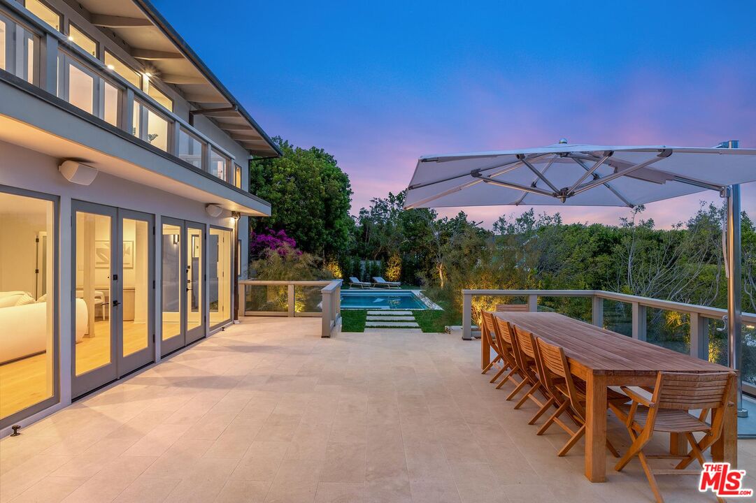 1514 Sorrento Dr, Pacific Palisades 