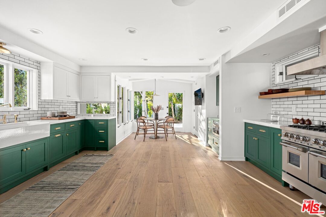 1514 Sorrento Dr, Pacific Palisades 