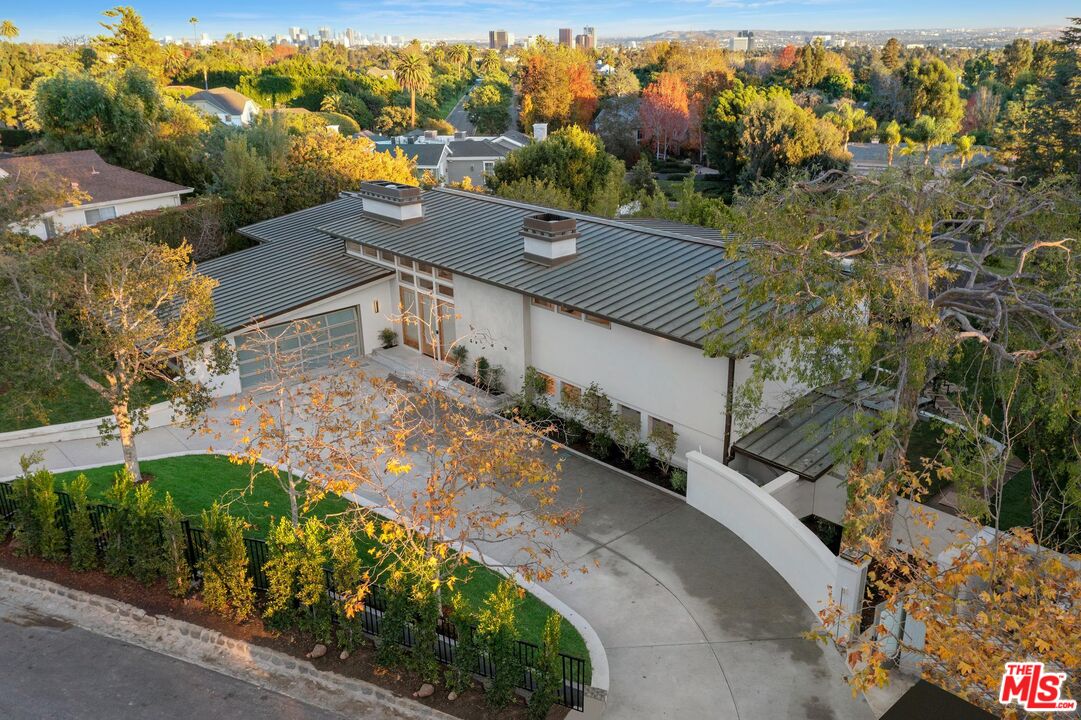 1514 Sorrento Dr, Pacific Palisades 