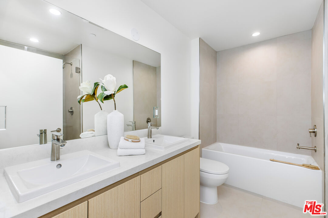 3808 College Ave Unit: 3, Culver City 