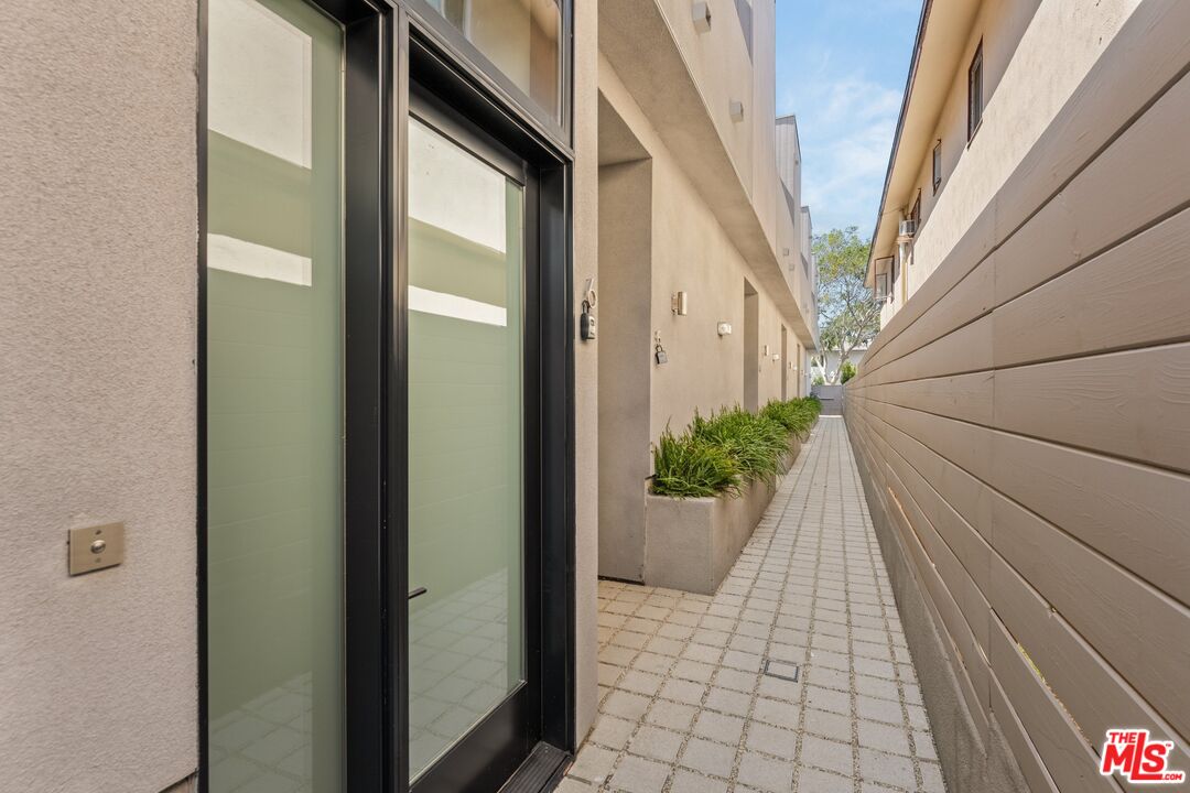 3808 College Ave Unit: 6, Culver City 
