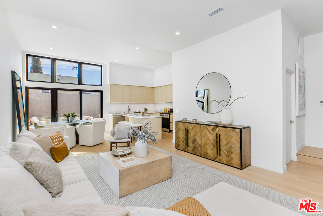 3808 College Ave Unit: 6, Culver City 