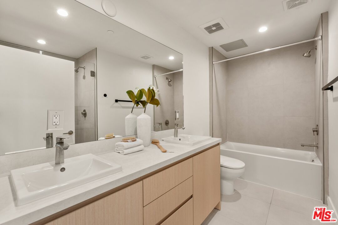 3808 College Ave Unit: 6, Culver City 