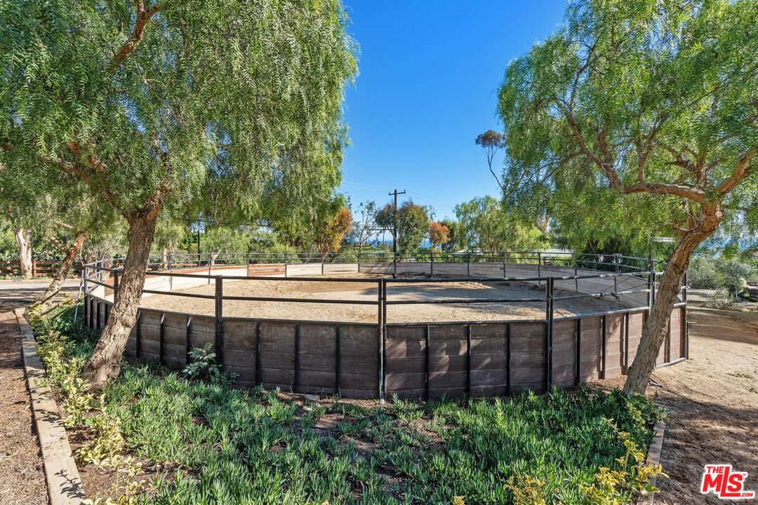 27357 Pacific Coast Hwy, Malibu