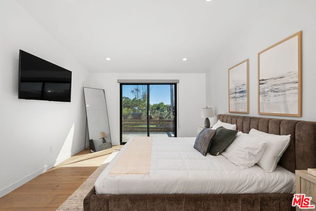 27357 Pacific Coast Hwy, Malibu