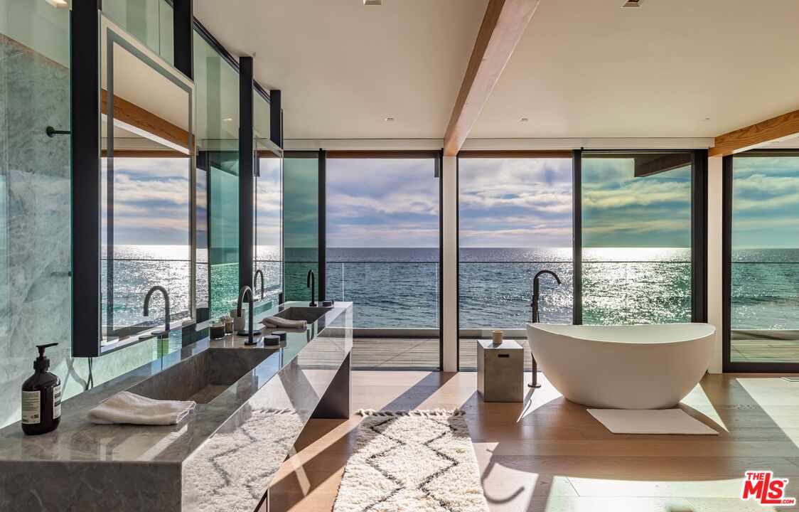 24548 Malibu Rd, Malibu