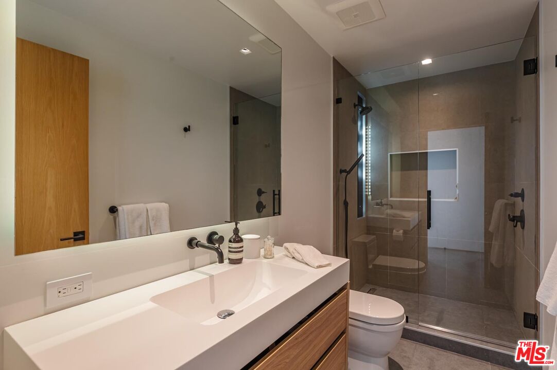 24548 Malibu Rd, Malibu