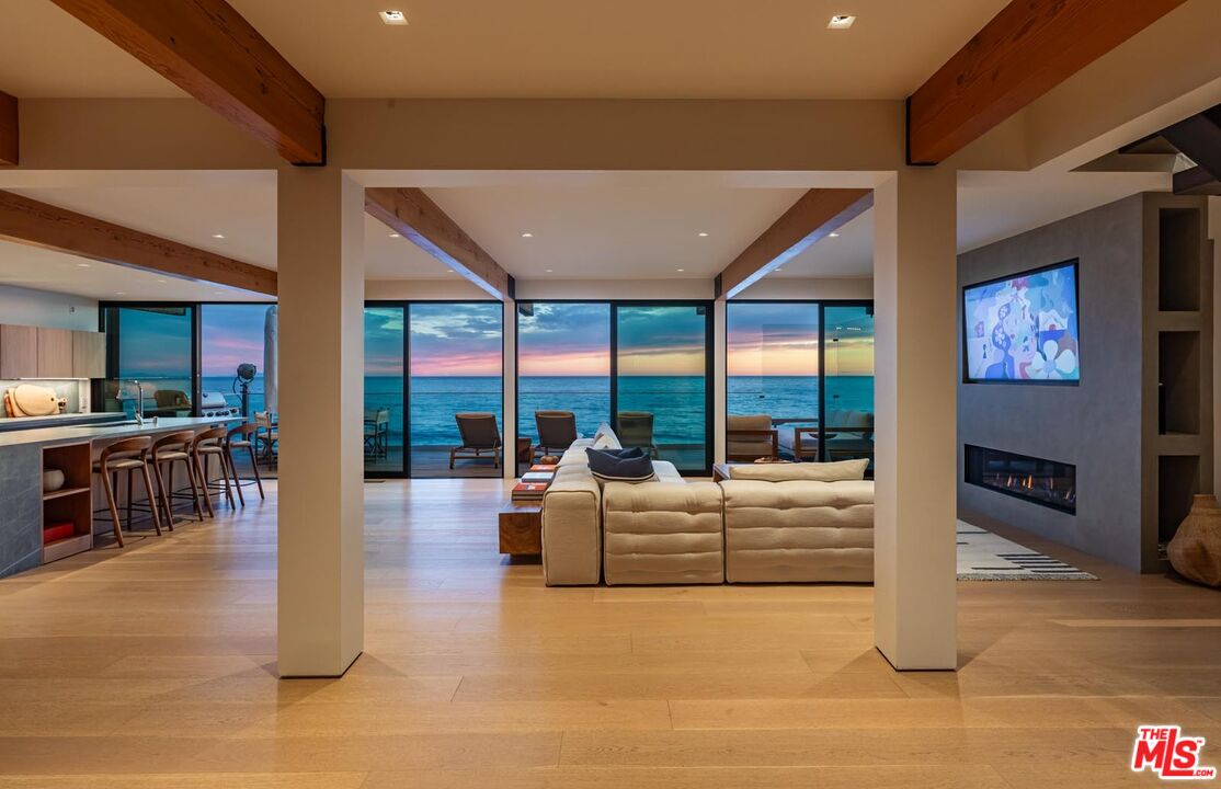 24548 Malibu Rd, Malibu