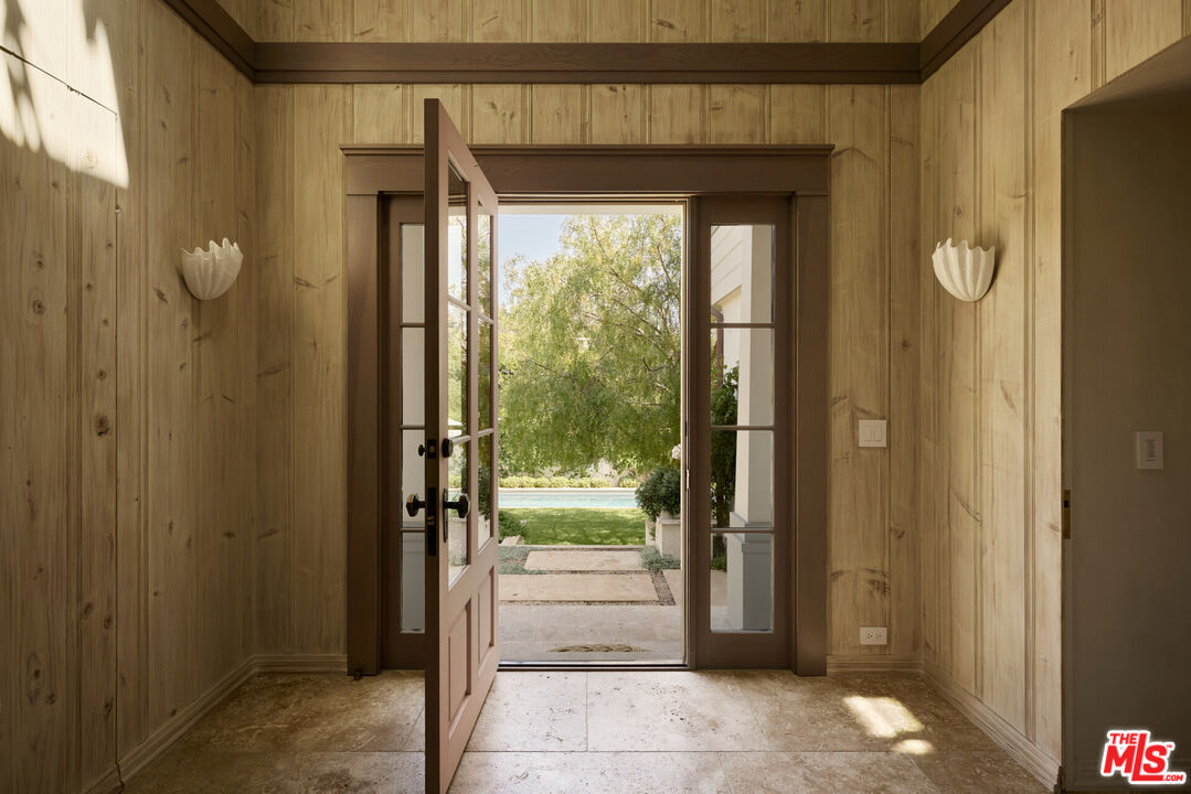 239 W Channel Rd, Santa Monica