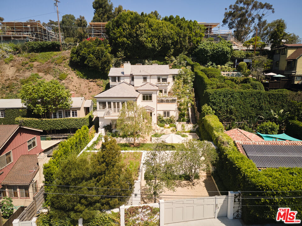 239 W Channel Rd, Santa Monica